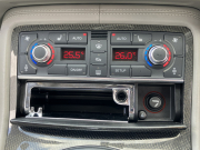 アウディ S8 中古車