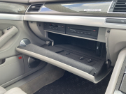 アウディ S8 中古車