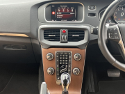 ボルボ V40 中古車