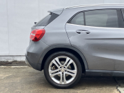 メルセデスベンツ GLA 中古車