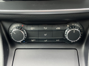 メルセデスベンツ GLA 中古車