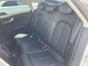 アウディ A7 中古車