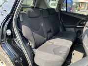 トヨタ ヴァンガード 中古車