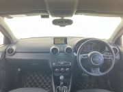 アウディ A1 中古車