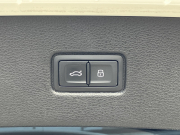 アウディ Q7 中古車