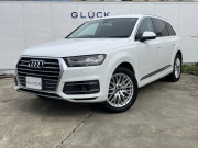 アウディ Q7 中古車