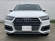 アウディ Q7 中古車