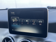 メルセデスベンツ GLA 中古車