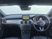 メルセデスベンツ GLA 中古車