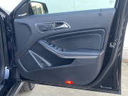 メルセデスベンツ GLA 中古車