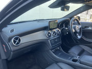 メルセデスベンツ GLA 中古車