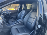 メルセデスベンツ GLA 中古車