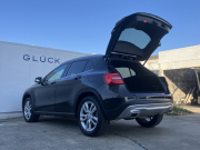 メルセデスベンツ GLA 中古車