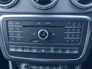 メルセデスベンツ GLA 中古車