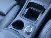 メルセデスベンツ GLA 中古車