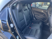 メルセデスベンツ GLA 中古車