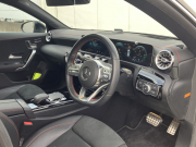 メルセデスベンツ CLAクラス 中古車