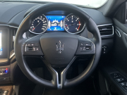 マセラティ ギブリ 中古車