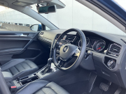 フォルクスワーゲン ゴルフヴァリアント 中古車