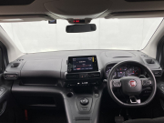 フィアット ドブロ 中古車