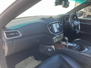 マセラティ ギブリ 中古車