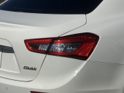 マセラティ ギブリ 中古車