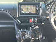 トヨタ ヴォクシー 中古車