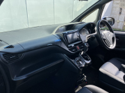 トヨタ ヴォクシー 中古車