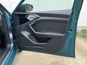 アウディ A1 中古車