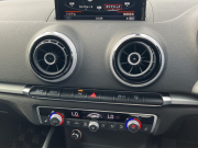 アウディ A3 中古車