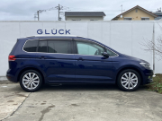 フォルクスワーゲン ゴルフトゥーラン 中古車