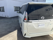 日産 セレナ 中古車