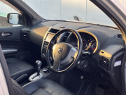 日産 エクストレイル 中古車