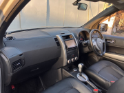 日産 エクストレイル 中古車