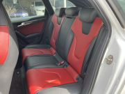 アウディ S4 中古車