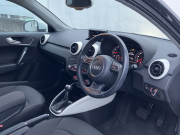 アウディ A1 中古車