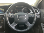 アウディ A4アバント 中古車