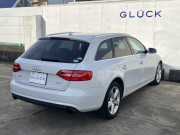 アウディ A4アバント 中古車