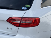 アウディ A4アバント 中古車