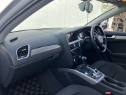 アウディ A4アバント 中古車