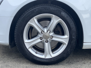 アウディ A4アバント 中古車