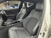 トヨタ C-HR 中古車