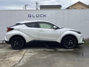 トヨタ C-HR 中古車