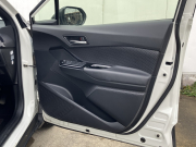 トヨタ C-HR 中古車