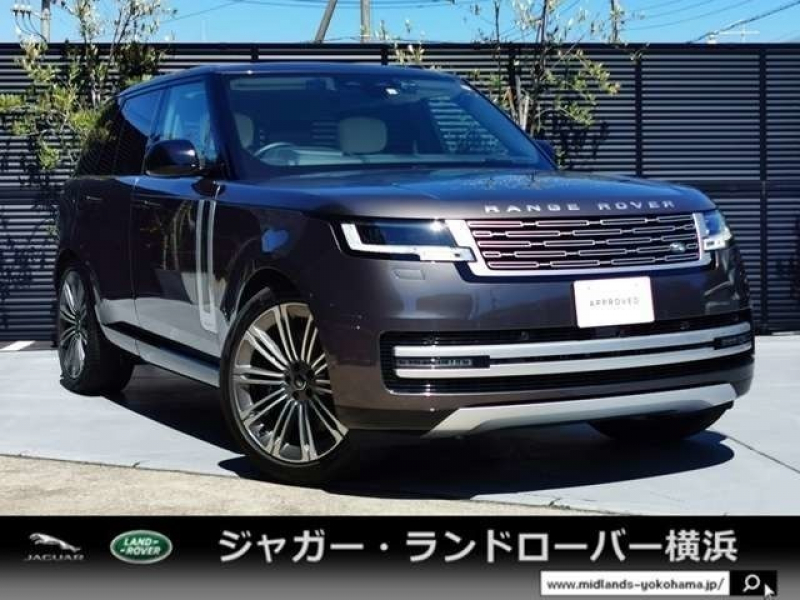 ランドローバー レンジローバー オートバイオグラフィ4.4L P530 SWB 4WD 1オーナー サンルーフ エアサスペンション MERIDIANシグネチャーサウンドシステム 23インチAW デジタルインナーミラー　ヒーター＆クーラー付きマッサージ付き全席電動調節シート ヘッドアップディスプレイ 4ゾーンエアコン