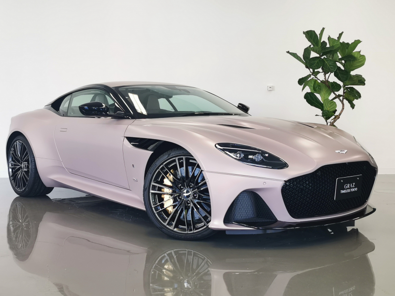 アストンマーティン DBS Superleggera 5.2L V12 TwinTurbo 725hp RWD  1オーナー Qスペシャルサテンペイント Bang&Olufsen カーボンセラミックブレーキ 認定中古車保証