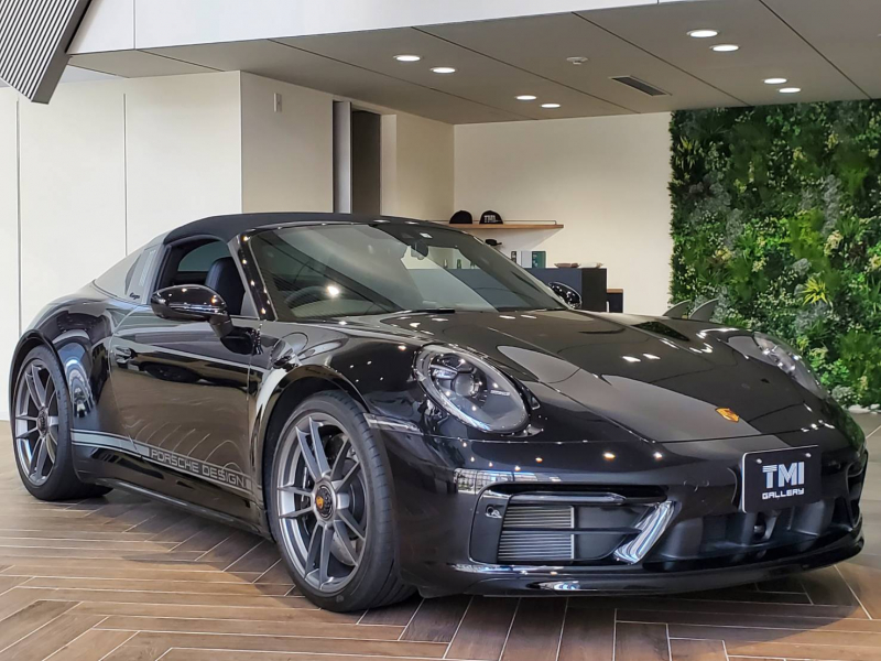 ポルシェ 911(Type992) エディション50イヤーズ ポルシェデザイン