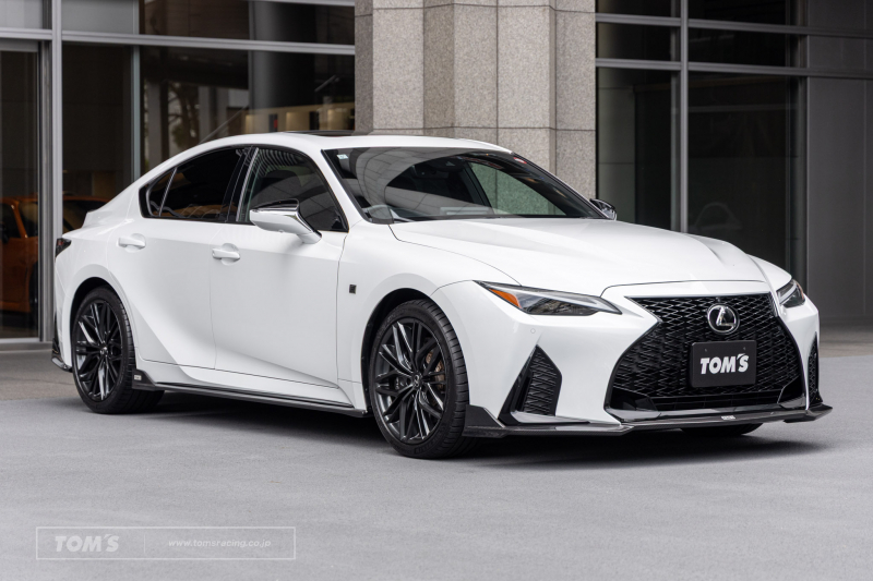 レクサス IS 500 F SPORT Performance －TOM'S Style 【入庫準備中】