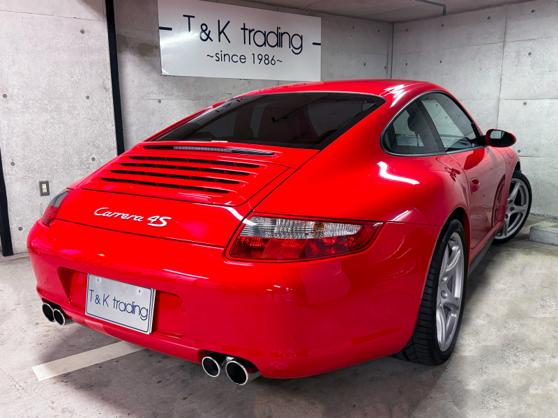 ポルシェ 911(Type997) カレラ4S　ティプトロニックS　D車　車検令和8年8月　Sクロノ　Sエグゾースト　オールレザーインテリア　カーボンパッケージ　禁煙車　室内保管の中古車