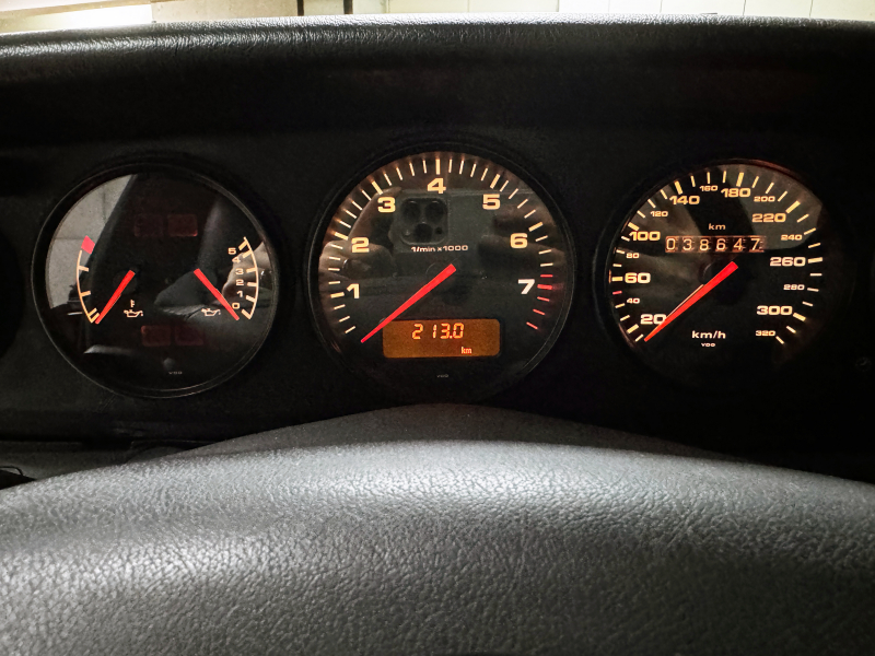 ポルシェ 911(Type993) カブリオレの中古車